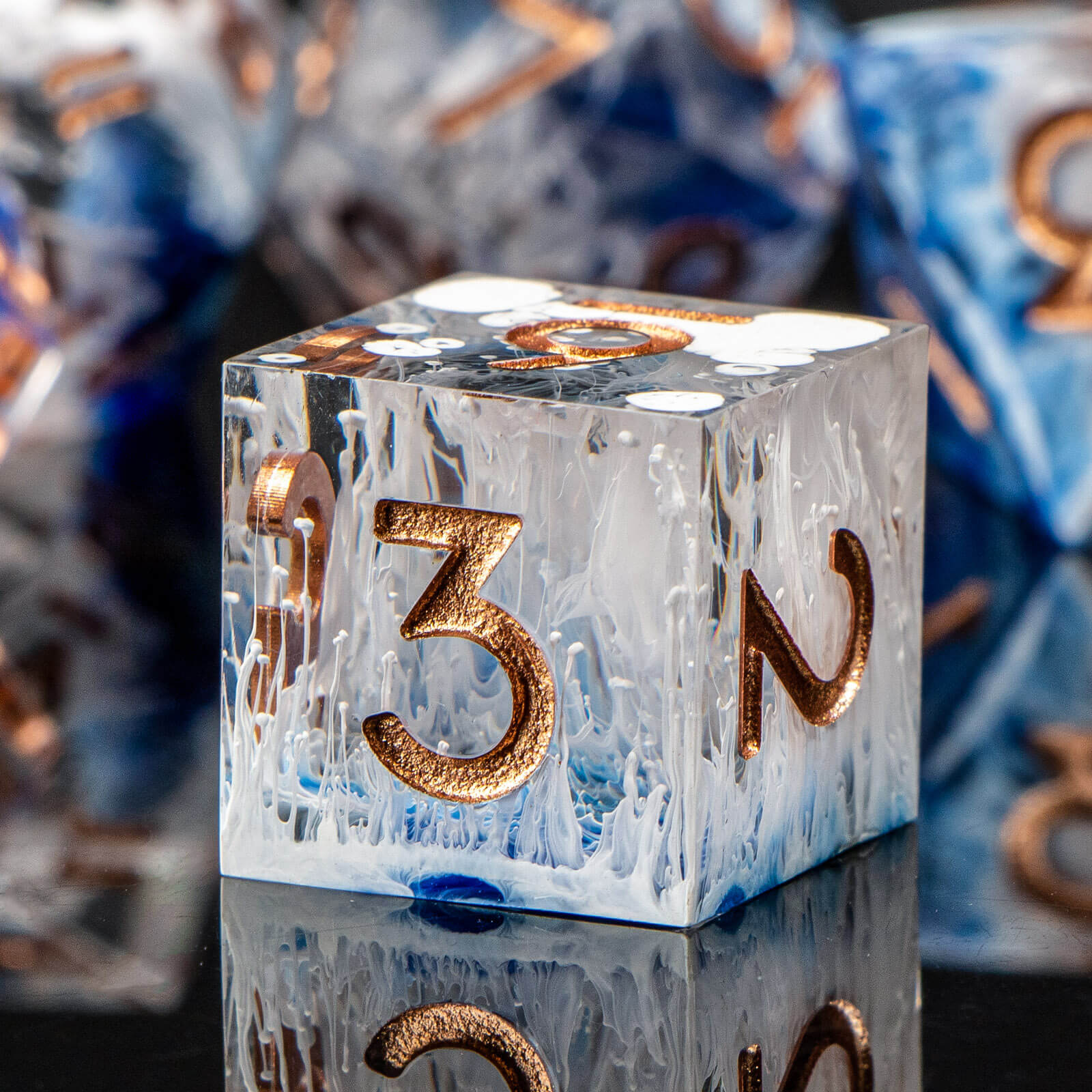 Board Game Dungeons And Dragons - Żywiczne kostki do D&D z ostrymi